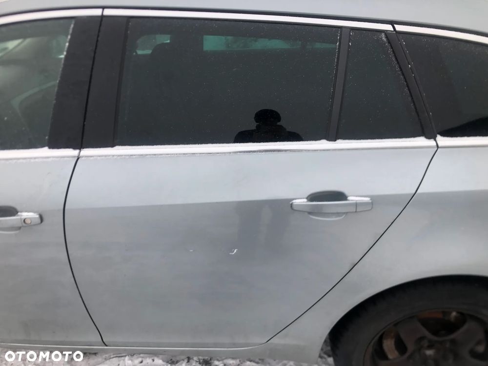 DRZWI LEWE PRAWE SREBNE, CZARNE TYŁ OPEL INSIGNIA A - 1