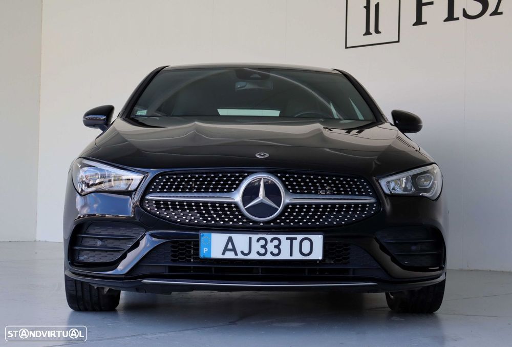 Mercedes-Benz CLA 250 e Shooting Brake AMG Line - 2
