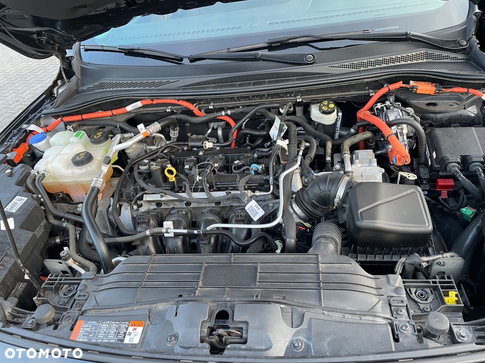 Ford Kuga 2.5P PHEV FWD ST-Line - 11