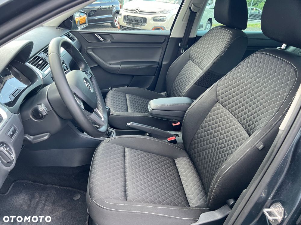 Skoda RAPID 1.2 TSI Green tec Edition - 15