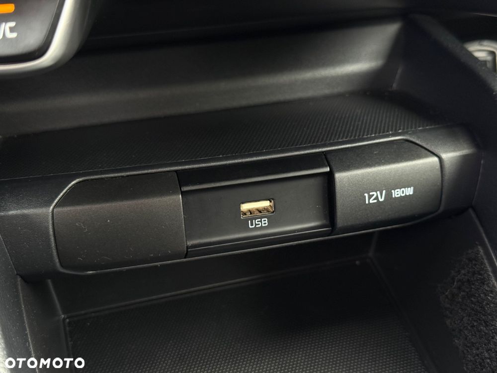 Kia Stonic 1.0 T-GDI M DCT - 33