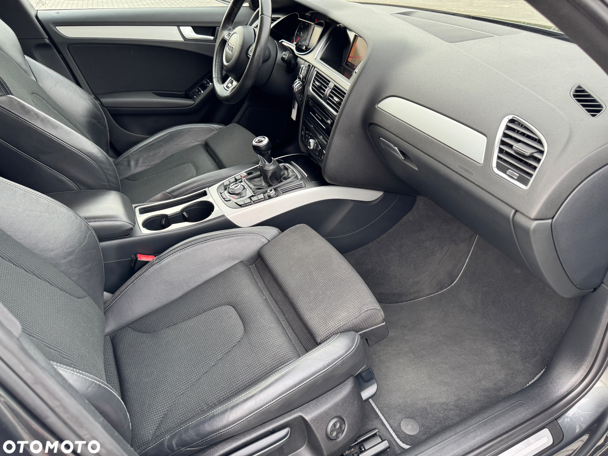Audi A4 Avant 2.0 TDI DPF S line Sportpaket - 14
