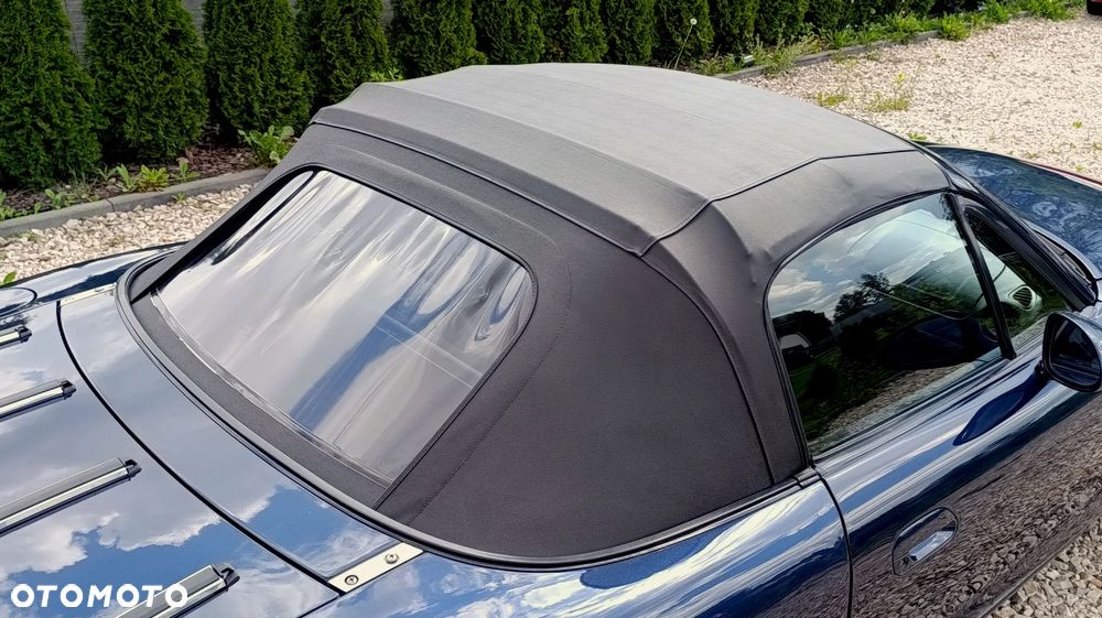 Mazda MX-5 1.6i 16V - 38