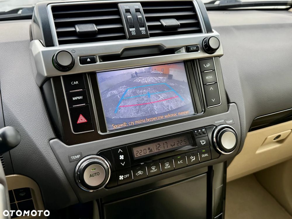 Toyota Land Cruiser LC 2.8 D-4D Premium - 13