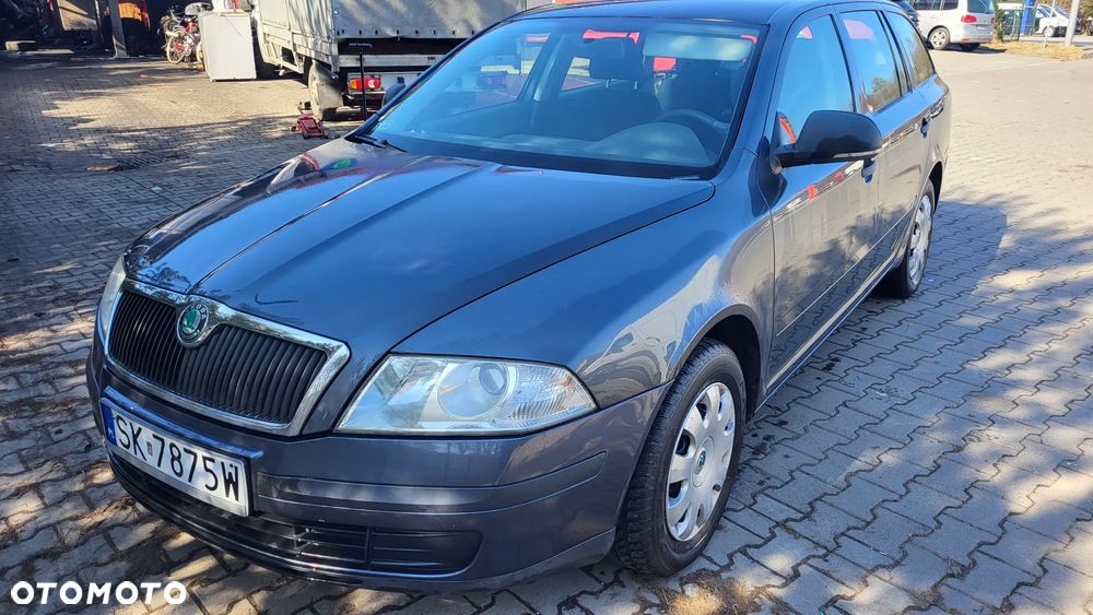 Skoda Octavia 1.6 Tour Business - 2