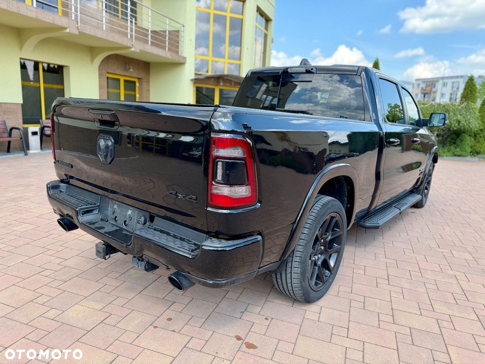 Dodge RAM - 8