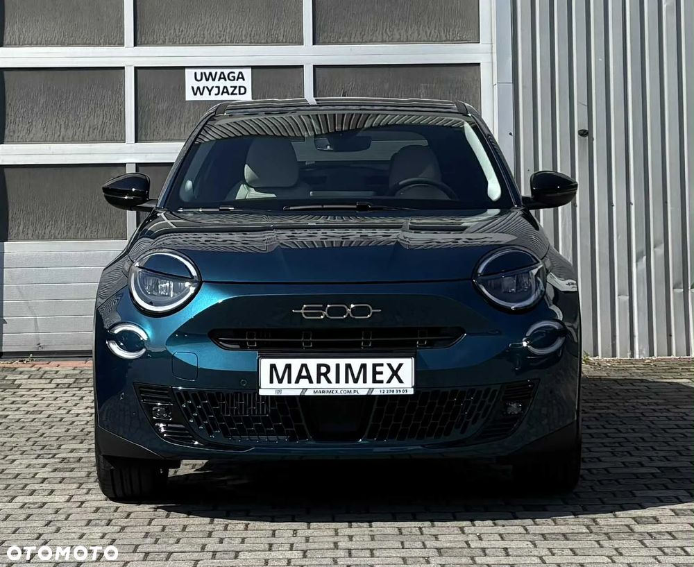 Fiat 600 1.2 Turbo Hybrid La Prima eDCT - 2