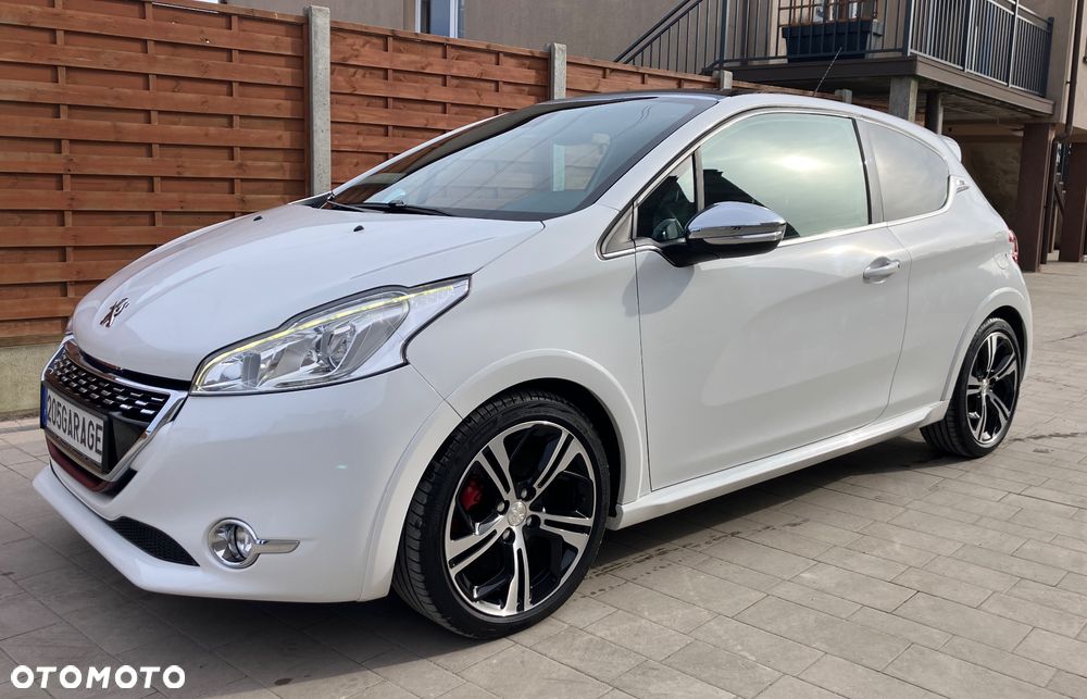 Peugeot 208 1.6 THP GTi - 7