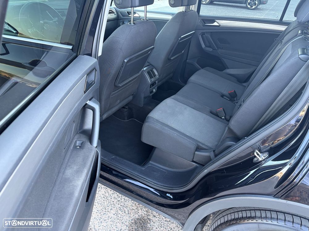 VW Tiguan Allspace - 19