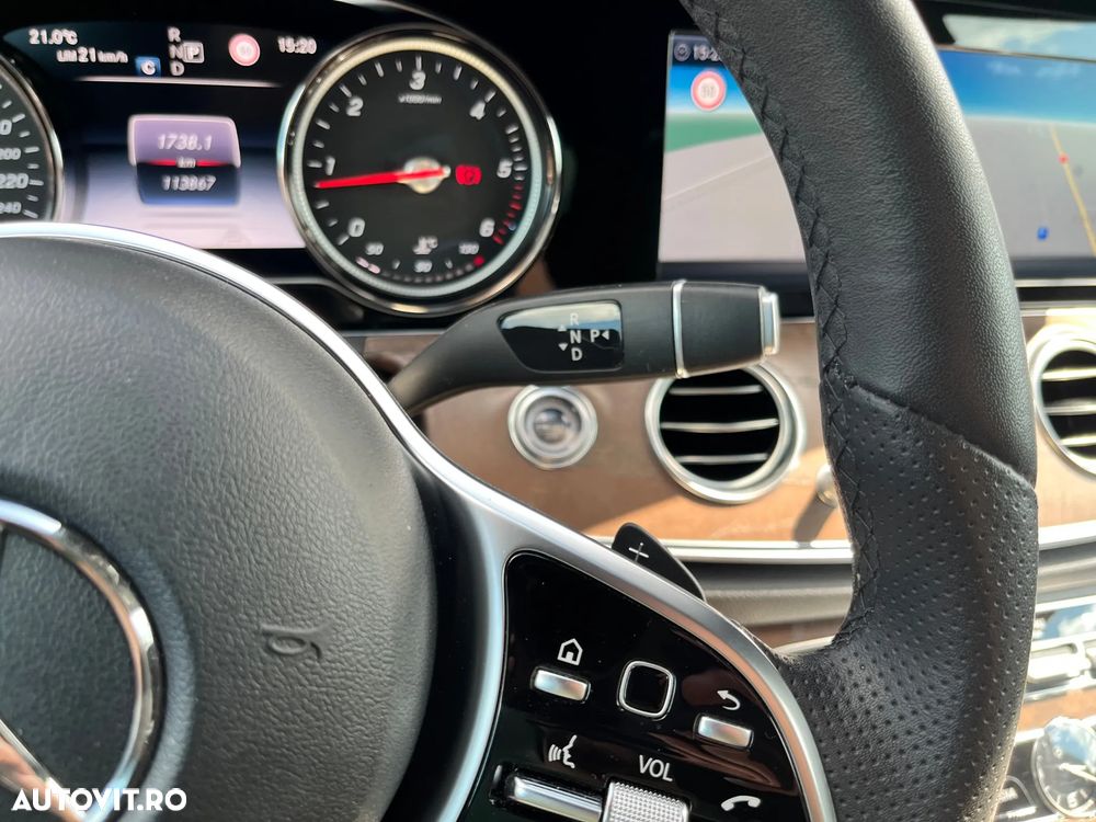 Mercedes-Benz E 220 d T-Modell 4MATIC Aut - 19