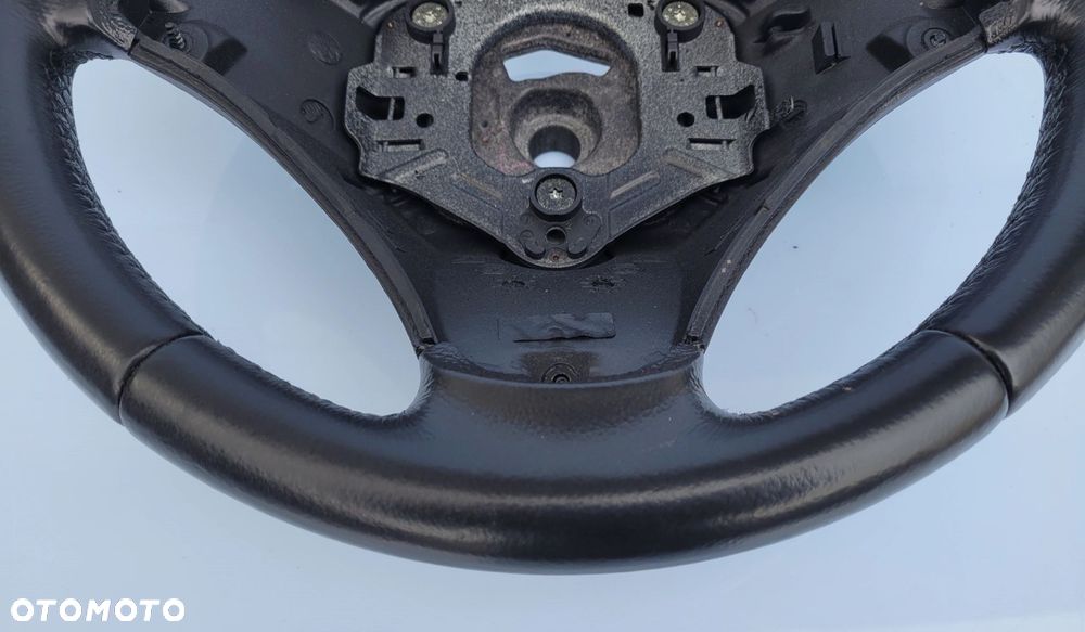 KIEROWNICA BMW E90 E91 E92 E93 E81 E82 E87 E88 X1 E84 SPORT BARDZO ŁADNA (279) - 2
