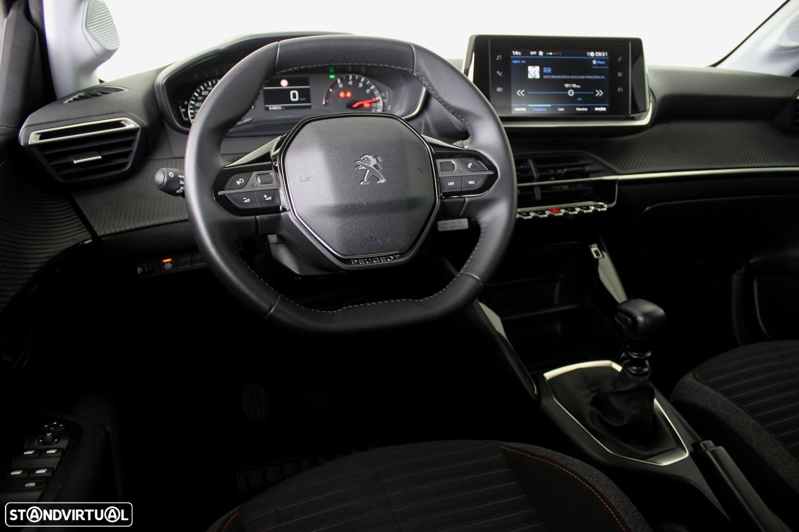 Peugeot 208 - 19