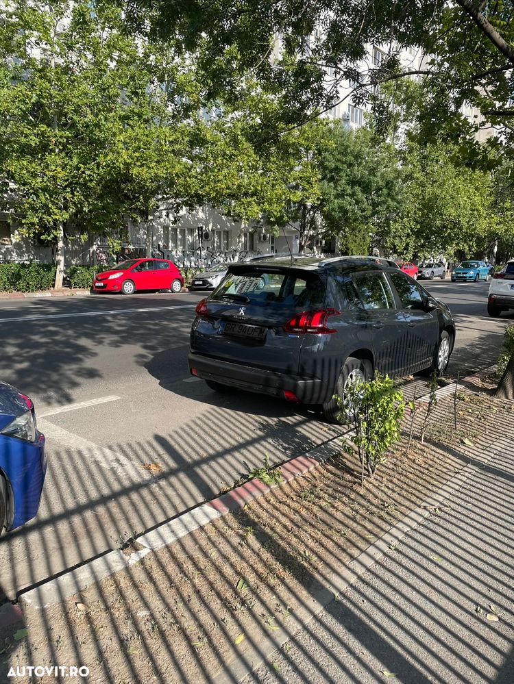 Peugeot 2008 PureTech 110 Stop&Start Active - 2