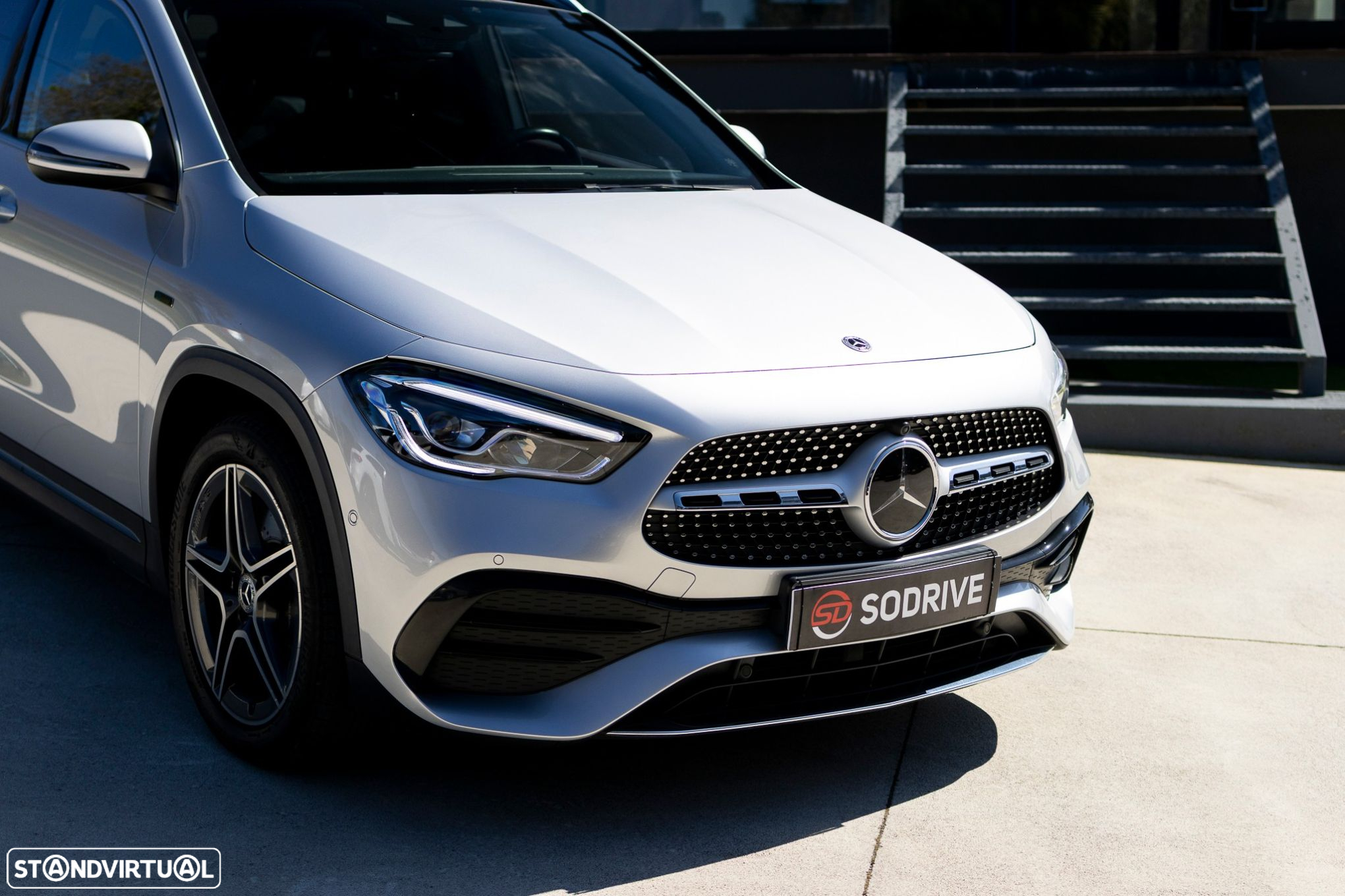 Mercedes-Benz GLA 250 e AMG Line - 22