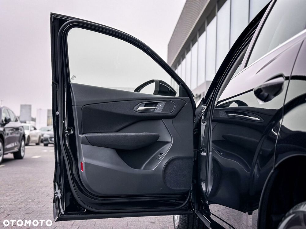 Audi Q3 Sportback - 15