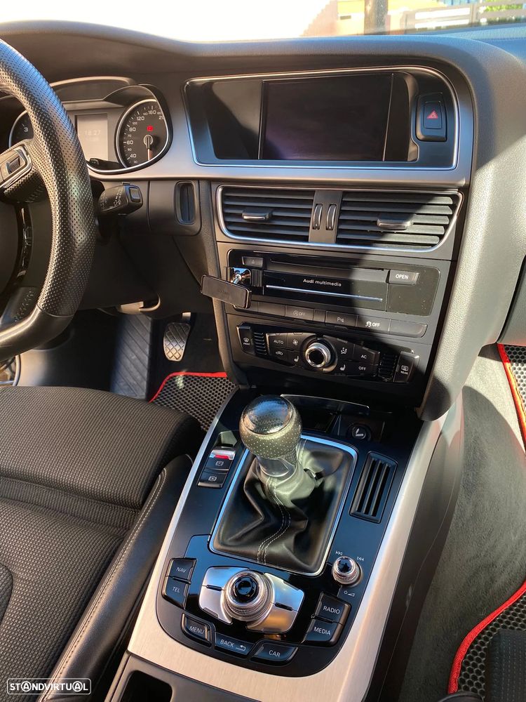 Audi A4 Avant 2.0 TDI DPF S line Sport Pack - 7