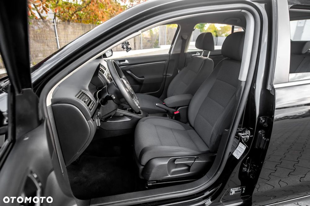 Volkswagen Jetta 1.6 TDI DPF Trendline - 6