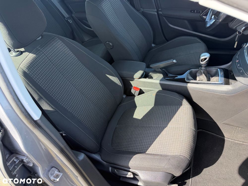 Peugeot 308 PureTech 130 GPF Stop & Start Active - 15