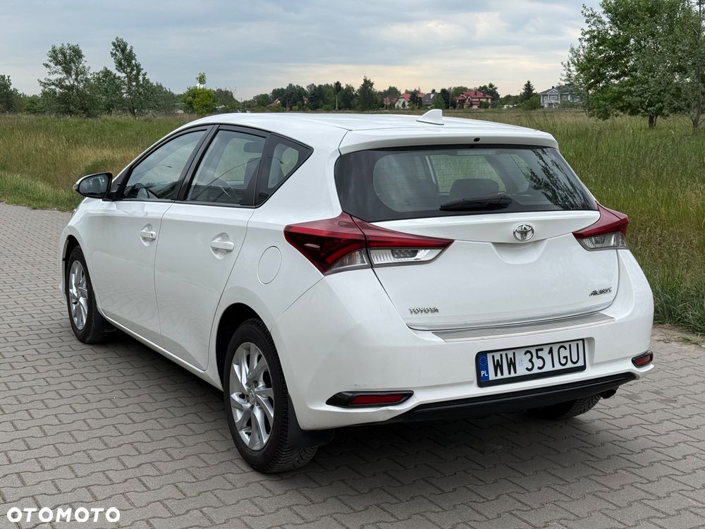 Toyota Auris 1.33 VVT-i Active - 2