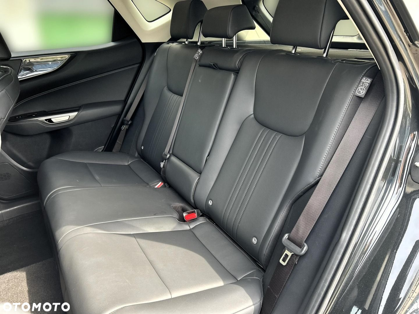 Lexus NX - 15