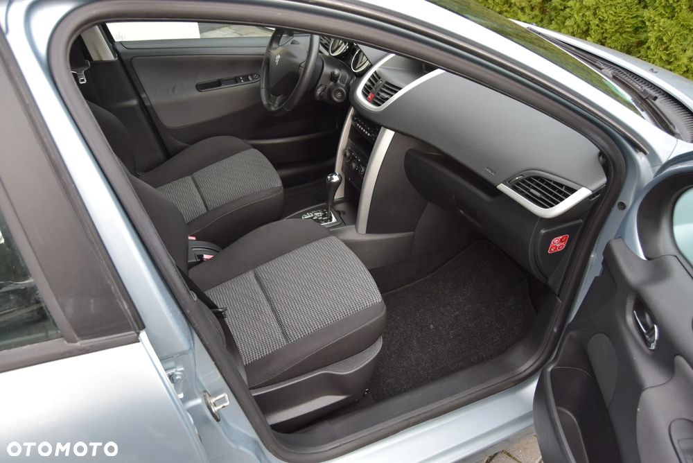 Peugeot 207 120 VTi Automatik Premium - 8