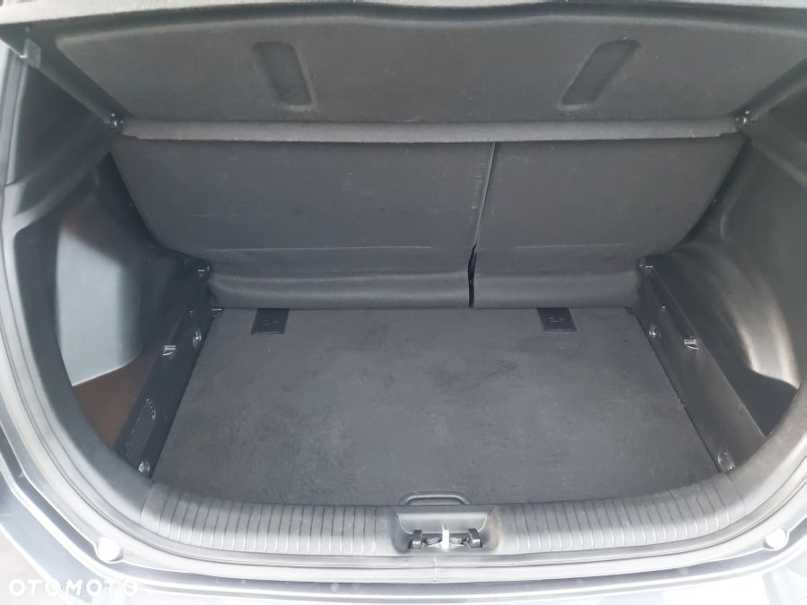 Hyundai ix20 - 27