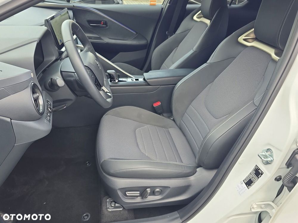Toyota C-HR 2025