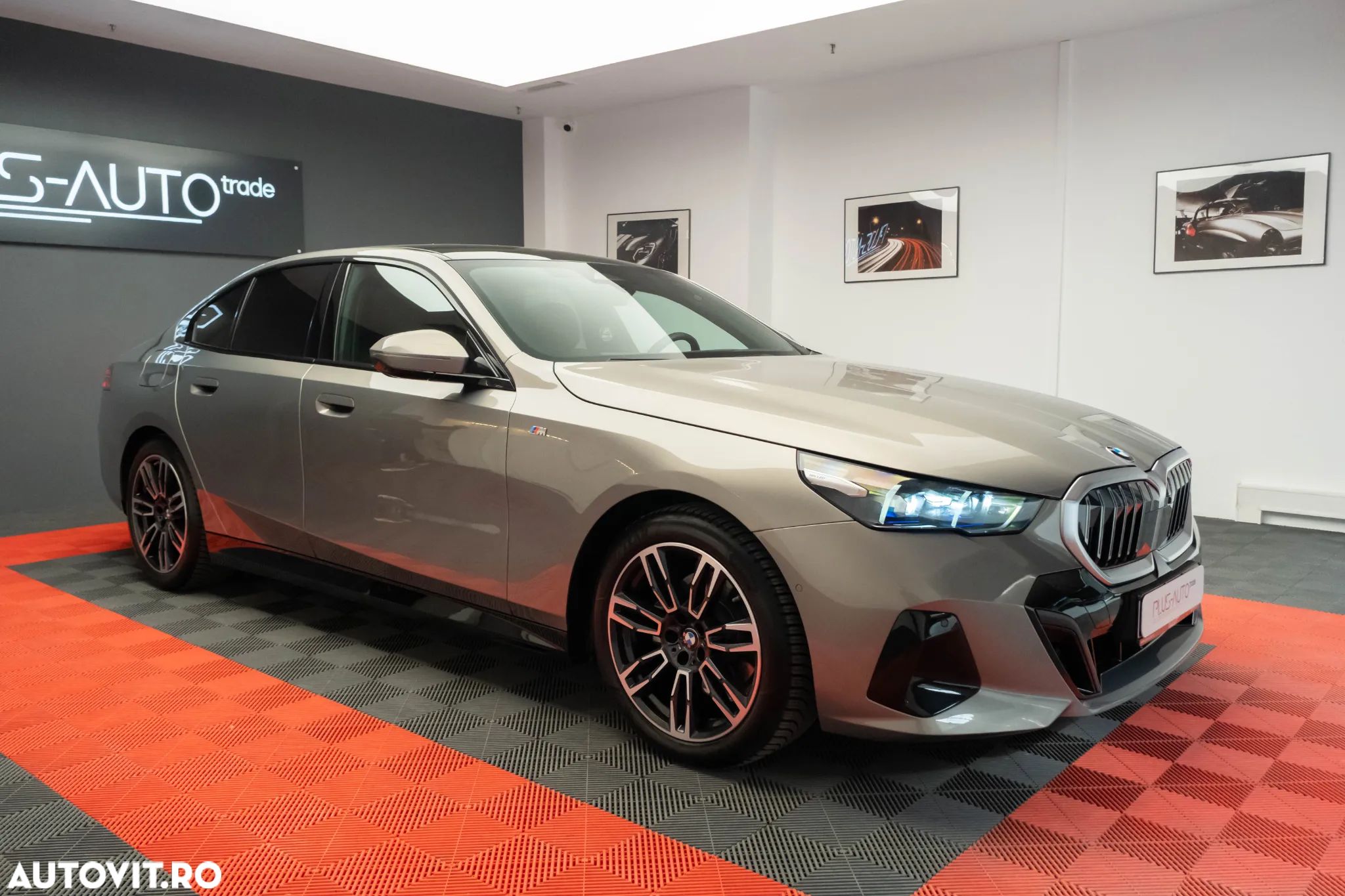 BMW Seria 5 520i Aut. - 1