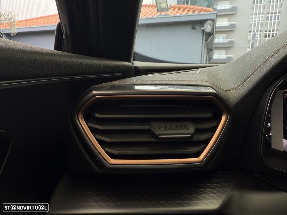 Cupra Formentor 1.5 eTSI DSG - 40