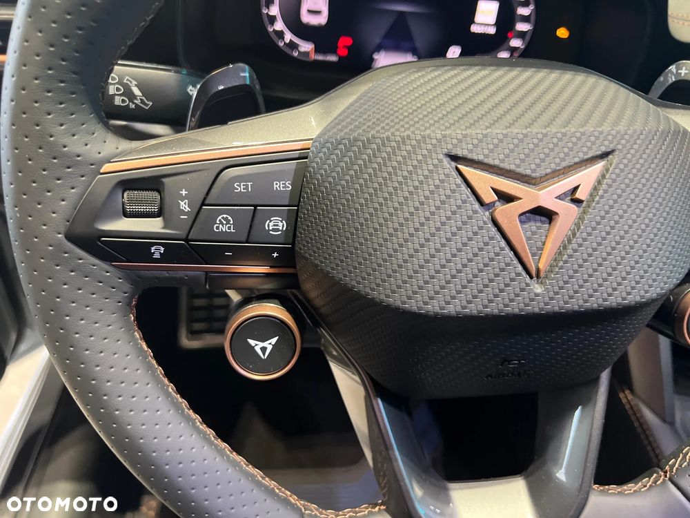 Cupra Leon 1.5 eTSI mHEV DSG - 38