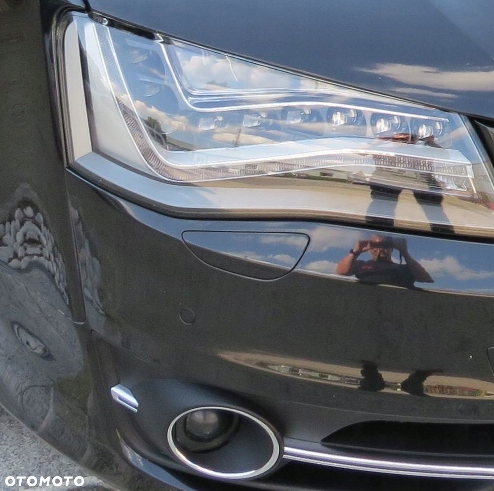 NOWA Zaślepka spryskiwacza AUDI S8 D4 L / P KOLORY - 4