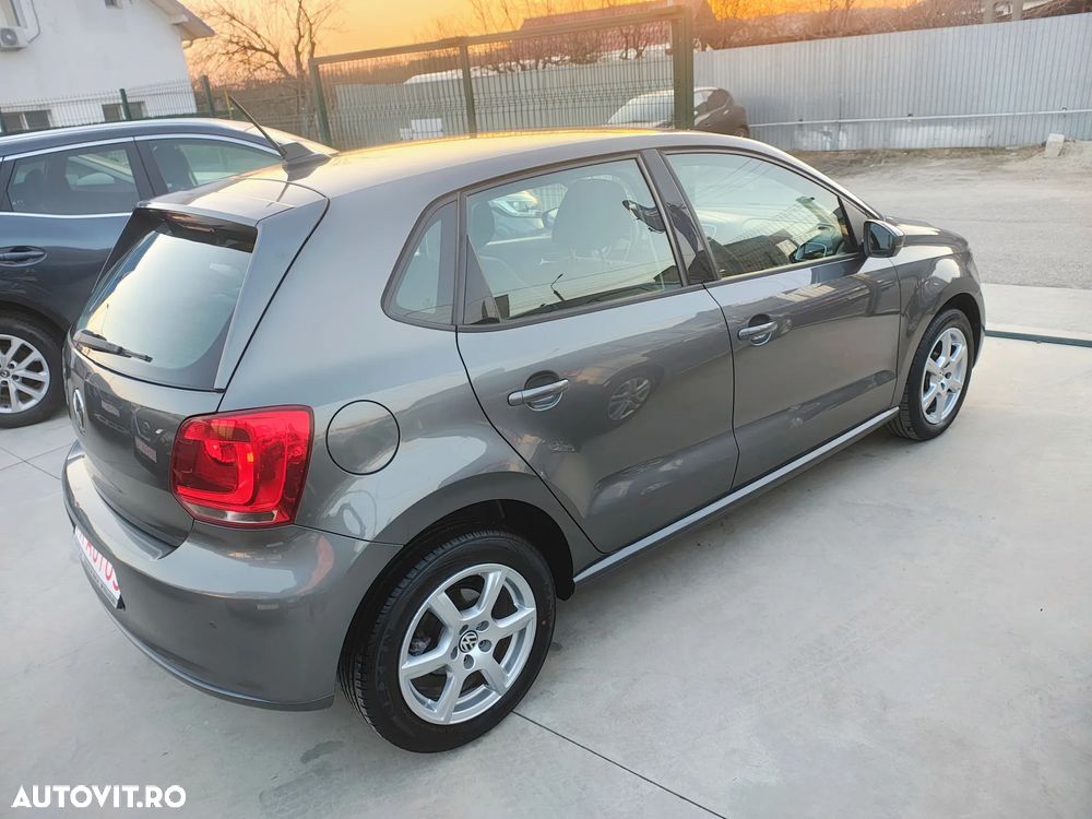 Volkswagen Polo 1.6 TDI Blue Motion Technology Comfortline - 3