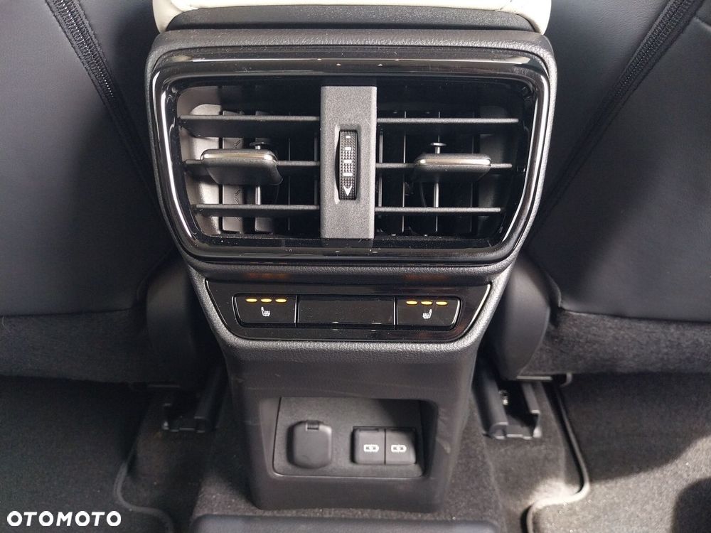 Lexus NX - 15
