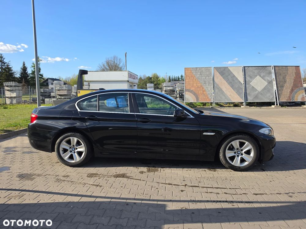 BMW Seria 5 520d - 6
