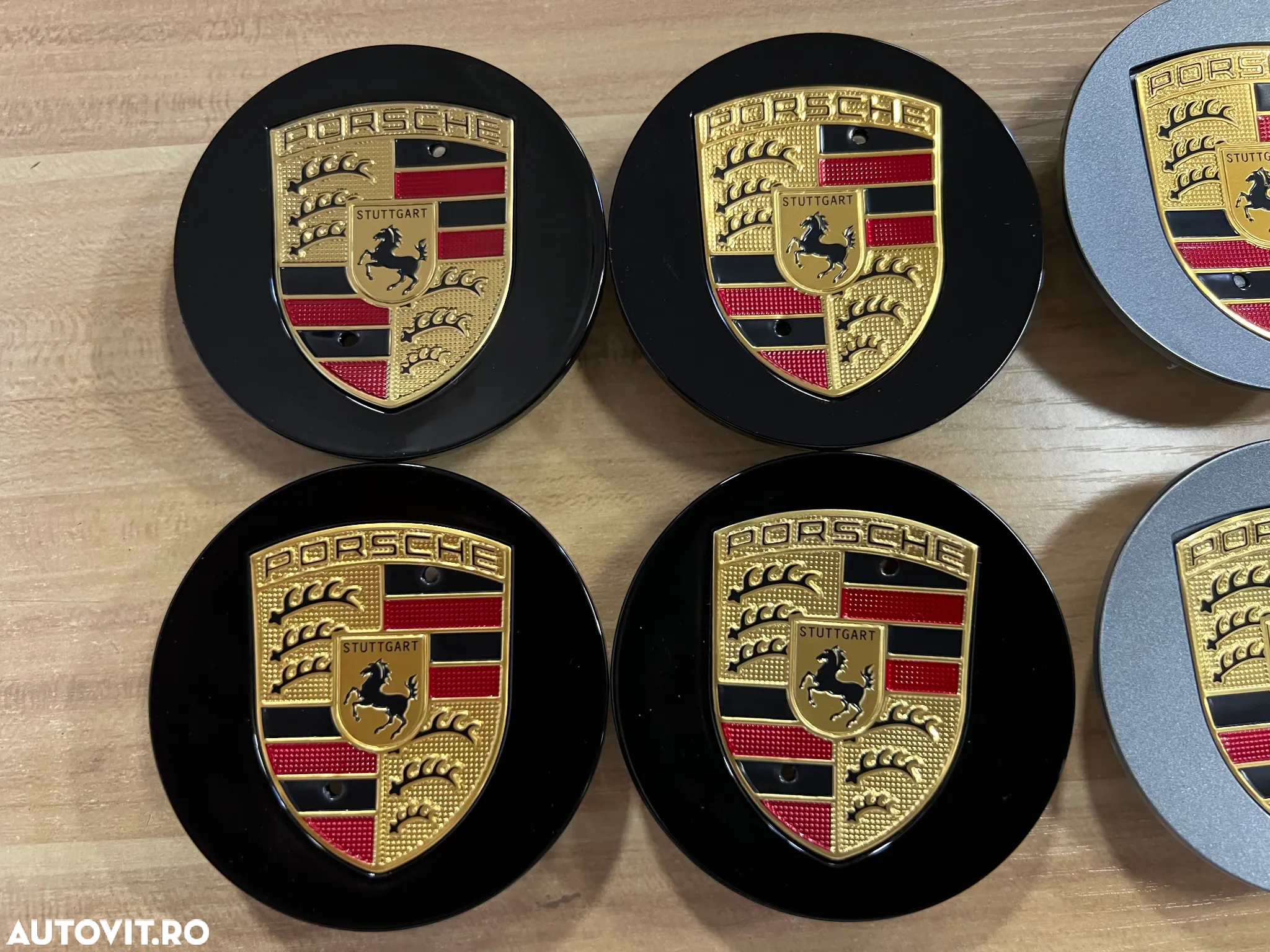 4 capace Porsche cayenne Porsche panamera Porsche macan ETC . comanda se face doar pe whatsup 100 lei cele gri 120 lei cele pe negru - 2
