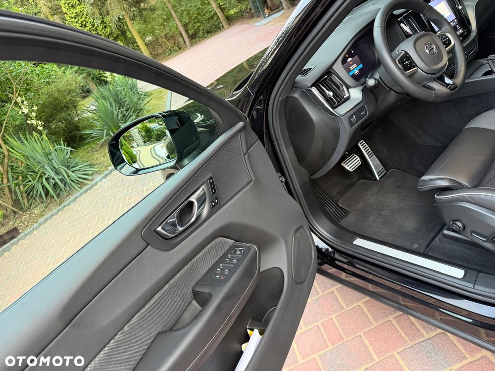 Volvo XC 60 B4 D Geartronic RDesign - 15