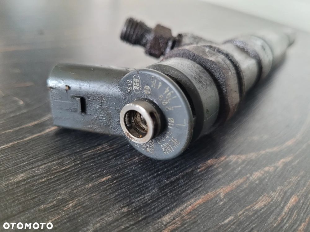 BMW W60 E87 2.0 3.0 D Wtryskiwacz 0445110209 - 3