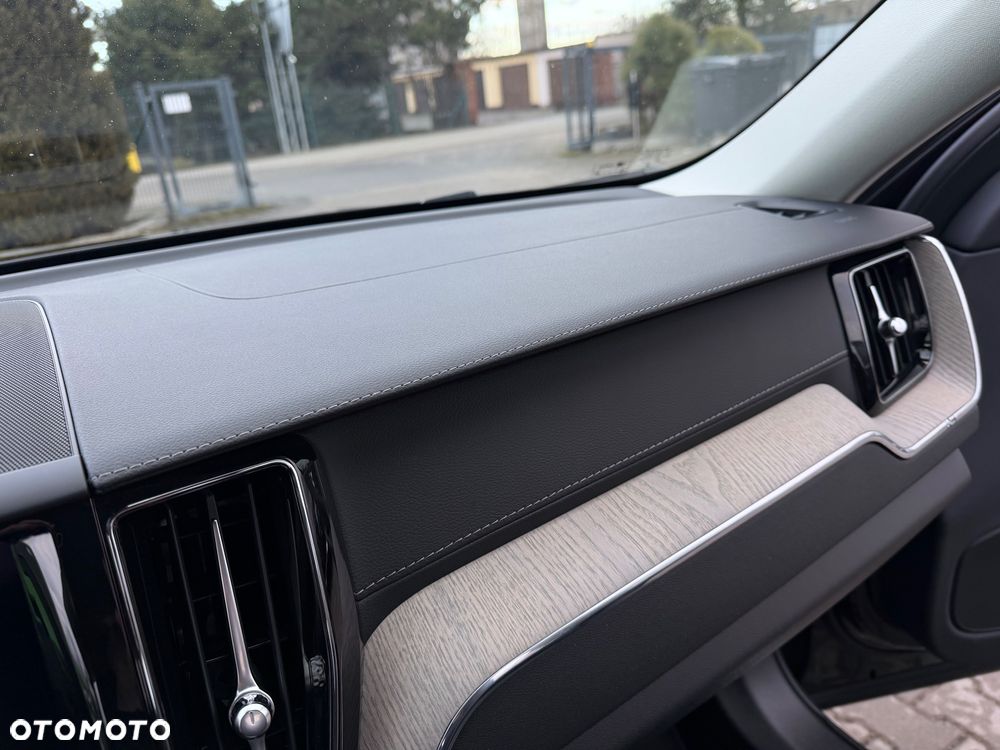 Volvo XC 60 B4 D Geartronic Inscription - 22