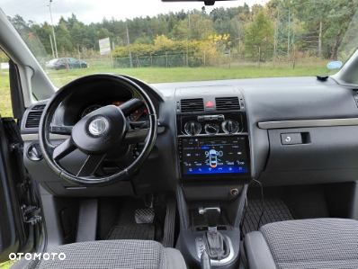 Volkswagen Touran 1.6 FSI Trendline Tiptr - 9