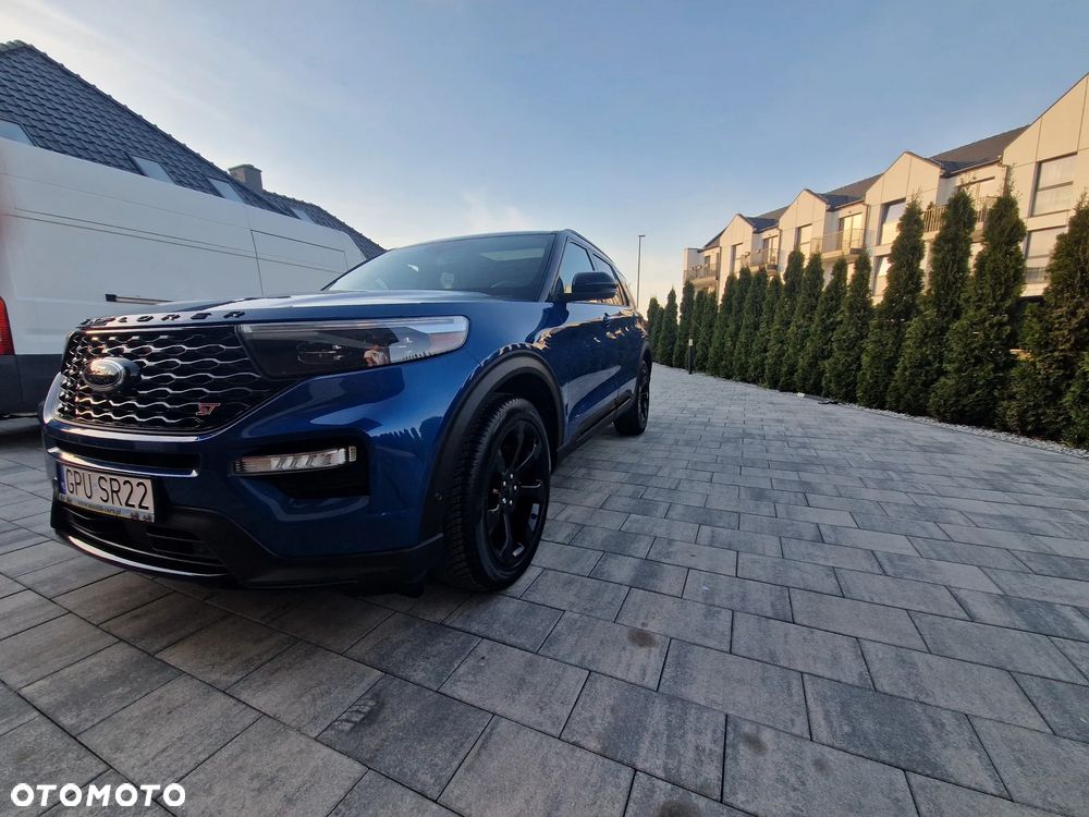 Ford Explorer EcoBoost Plug-in Hybrid ST-LINE - 1