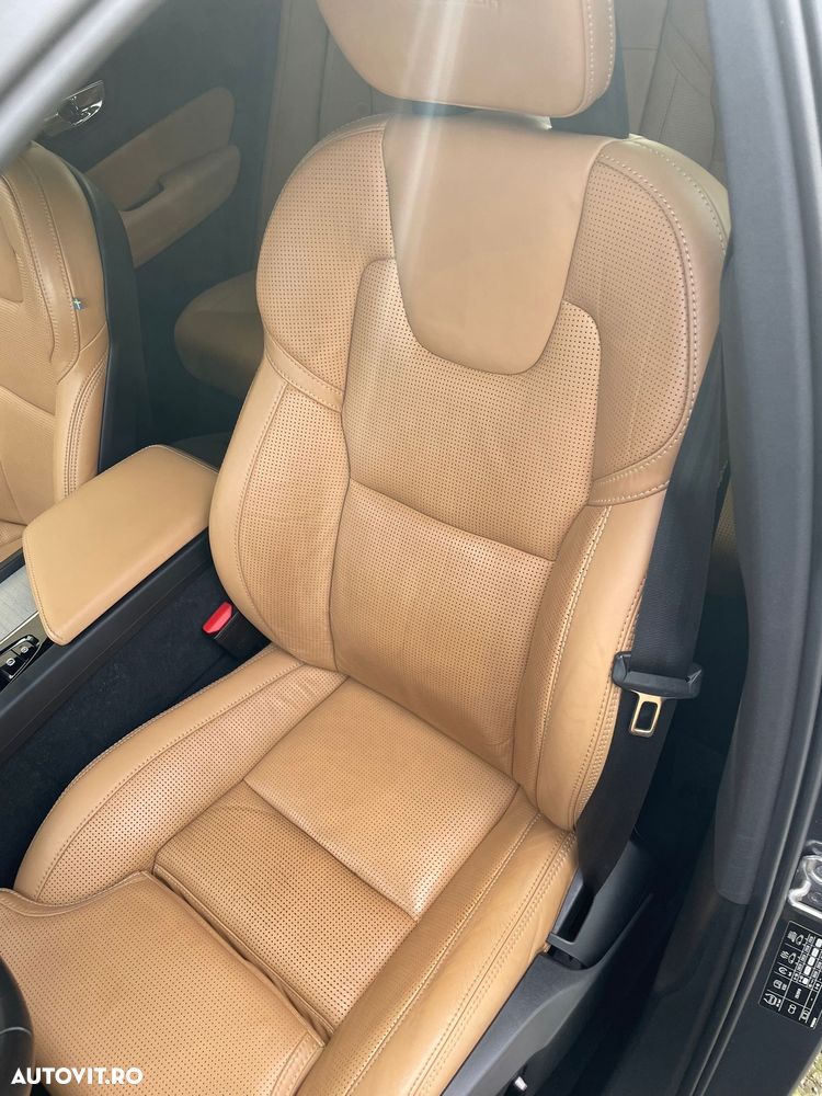 Volvo XC 60 T8 Twin Engine AWD Inscription - 16