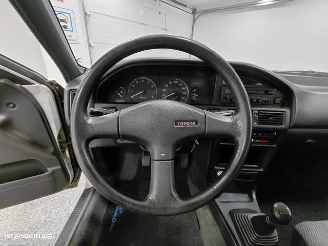 Toyota Corolla Sedan 1.3 XL 12V - 7