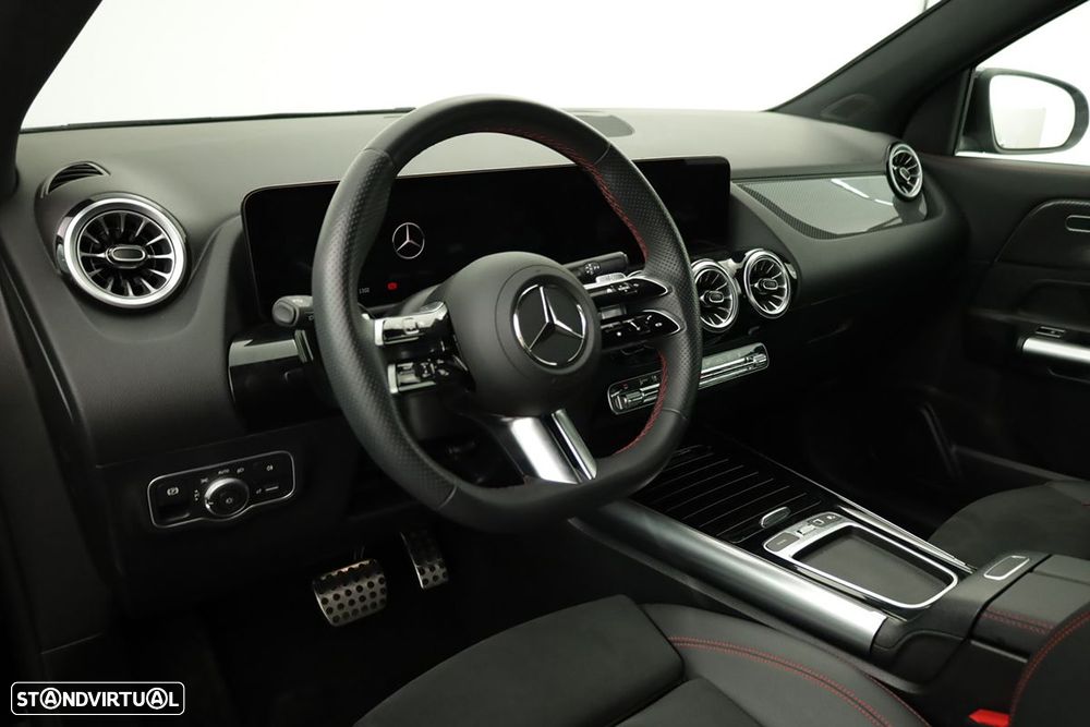 Mercedes-Benz GLA 250 e - 8