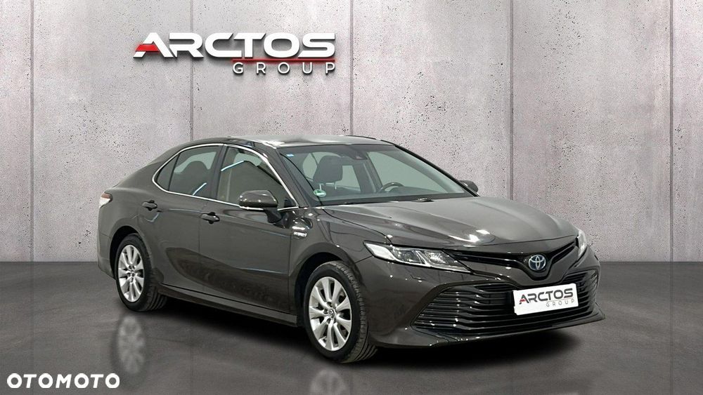 Toyota Camry - 7