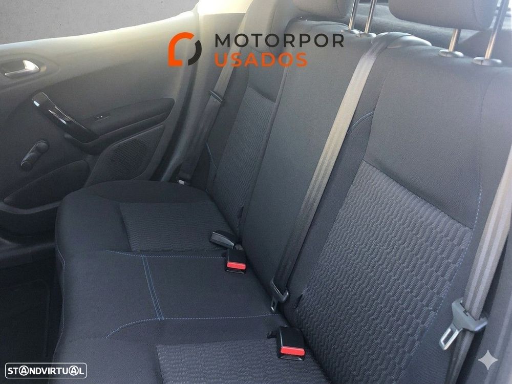 Peugeot 208 1.2 PureTech Style - 14