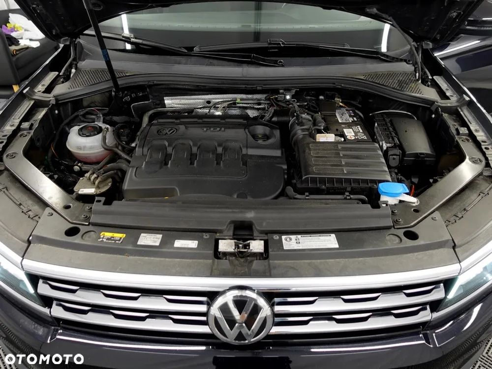 Volkswagen Tiguan 2.0 TDI SCR 4MOTION DSG Highline - 39