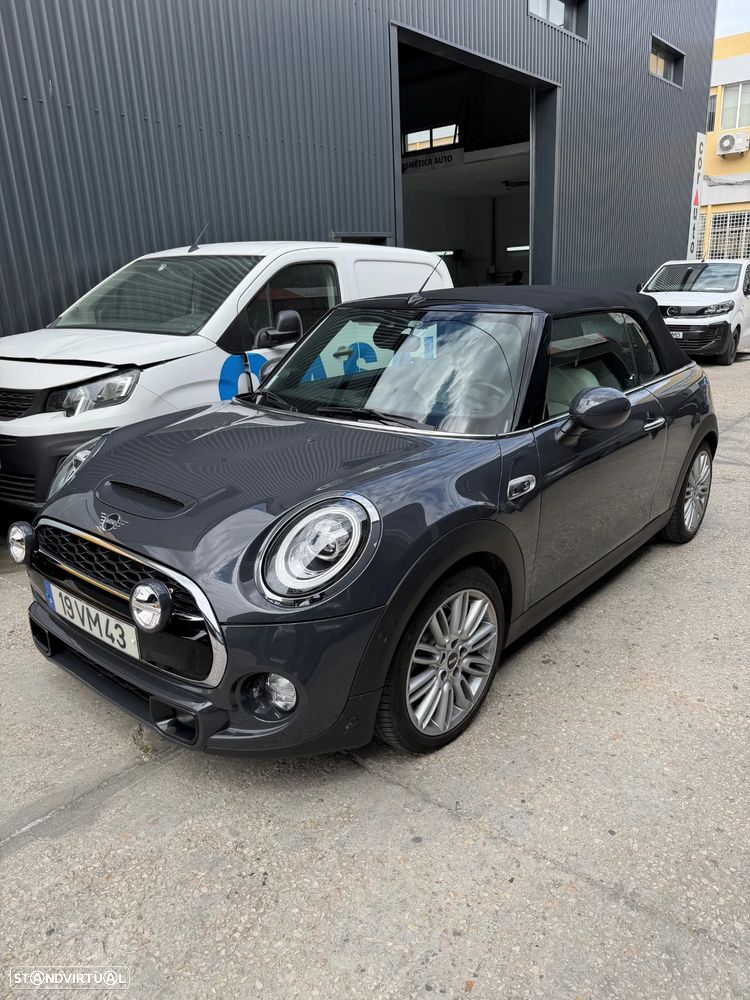 MINI Cabrio Cooper S Auto Desportiva - 14