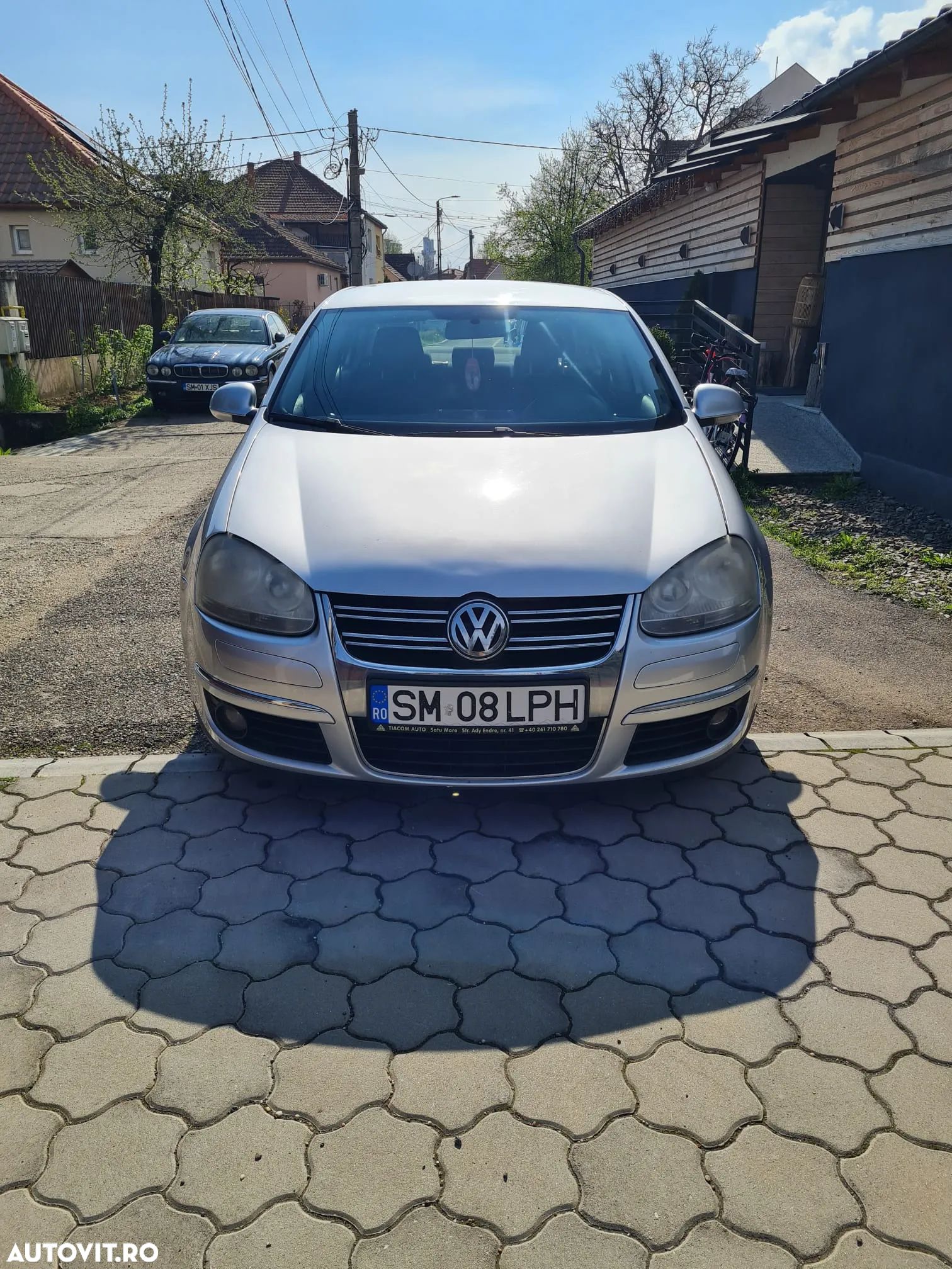 Volkswagen Jetta 1.6 TDI DPF Highline - 1