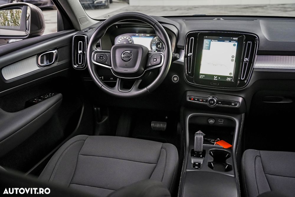 Volvo XC 40 T2 Plus Bright - 8