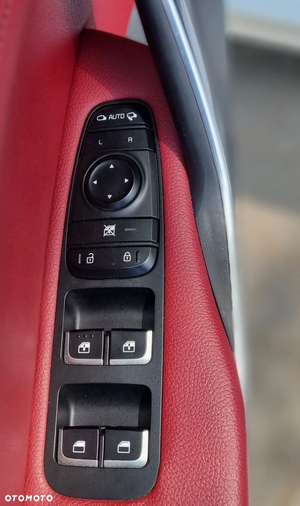 Kia Stinger 3.3 T-GDI V6 GT AWD - 31